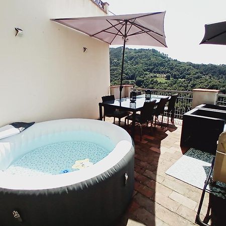Comfortable Apartment With Sea View In Falcinello Dış mekan fotoğraf