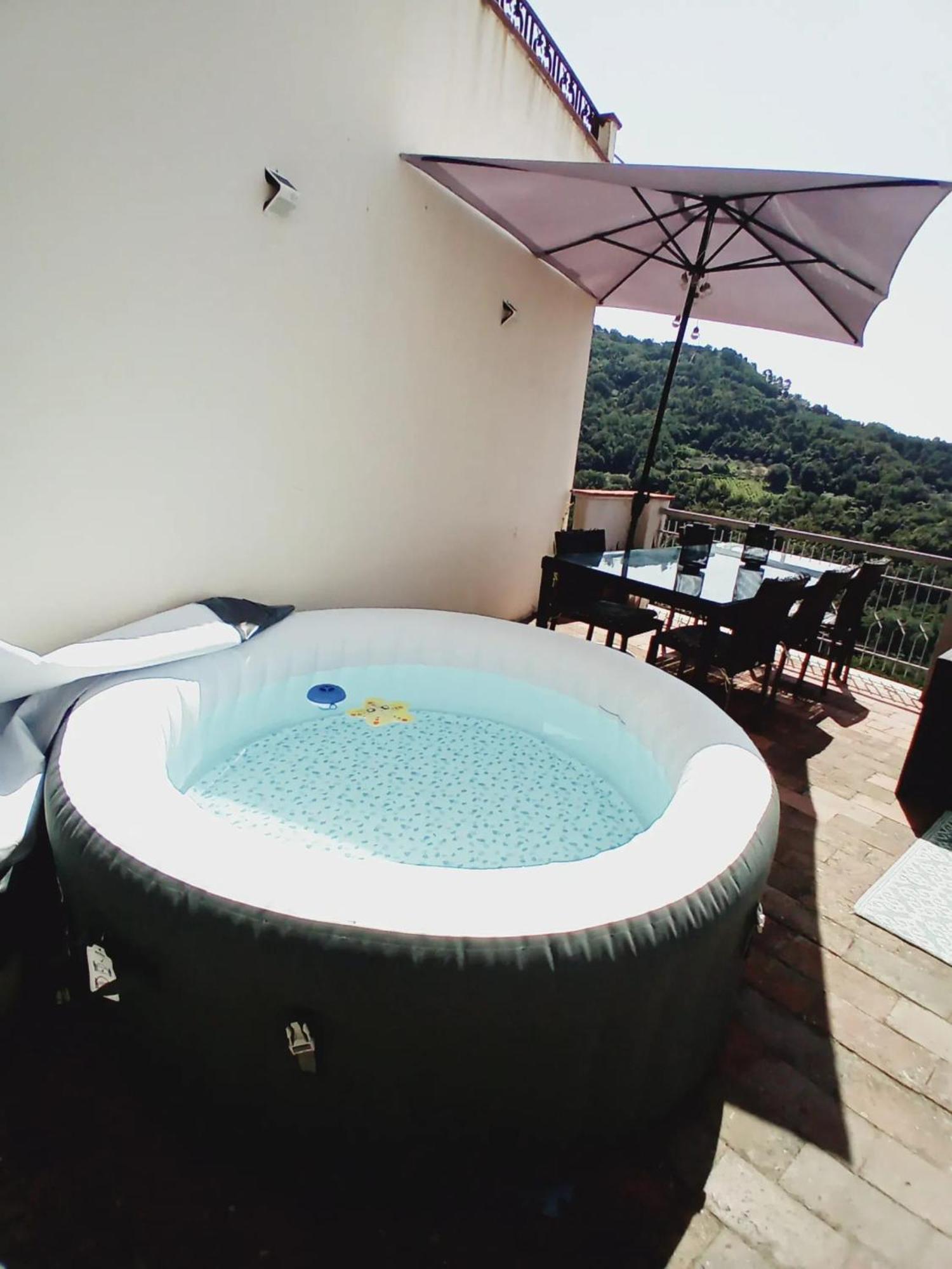 Comfortable Apartment With Sea View In Falcinello Dış mekan fotoğraf
